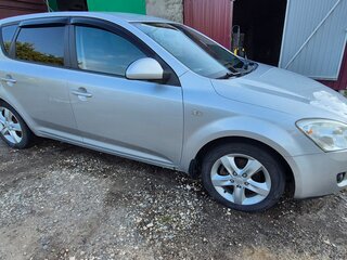 2009 Kia Ceed I, серебристый, 540000 рублей, вид 4