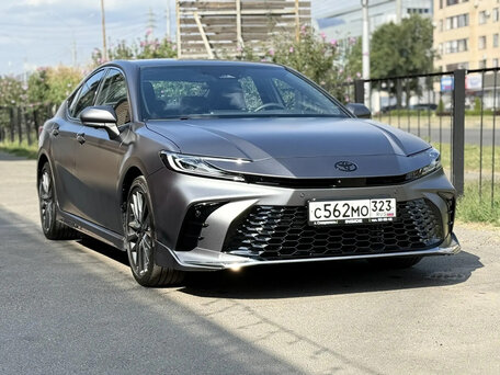 Toyota Camry IX (XV80) China Market