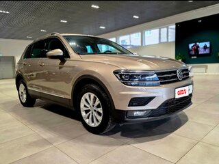 2017 Volkswagen Tiguan II, бежевый, 1859000 рублей, вид 2