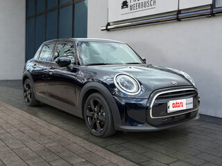 2022 Mini Hatch Cooper III (F55/F56) Рестайлинг 2, чёрный, 2119000 рублей, вид 2