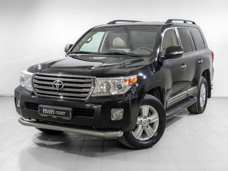 Toyota Land Cruiser 200 Series Рестайлинг 1