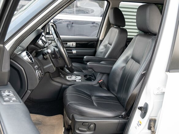 2014 Land Rover Discovery IV Рестайлинг, белый - вид 9
