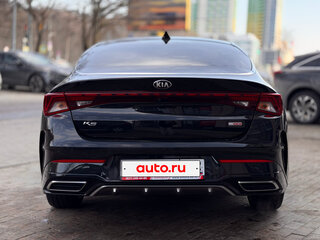 2020 Kia K5 III, чёрный, 2900000 рублей, вид 4