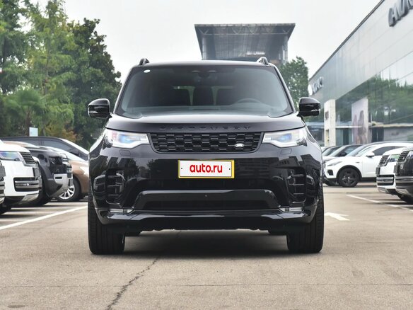 2025 Land Rover Discovery P360 V Рестайлинг, чёрный, 13270000 рублей - вид 2