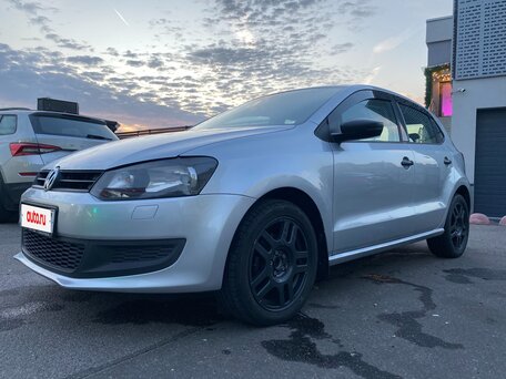 2010 Volkswagen Polo V, серебристый, 573000 рублей, вид 5