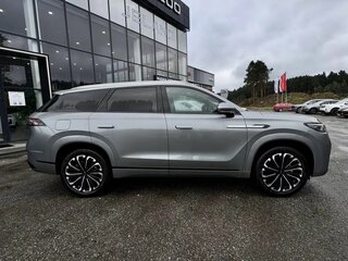2025 Jaecoo J8, серебристый, 4569000 рублей, вид 4
