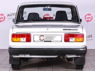 2010 Lada (ВАЗ) 2105, белый, 360000 рублей, вид 4