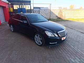 2012 Mercedes-Benz E-Класс 200 7G-Tronic IV (W212, S212, C207), чёрный, 1770000 рублей, вид 2