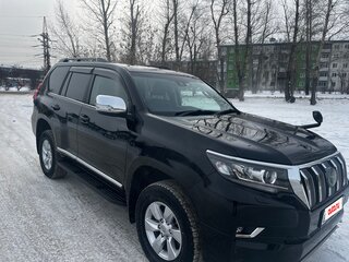 2018 Toyota Land Cruiser Prado 150 Series Рестайлинг 2, чёрный, 5200000 рублей, вид 2