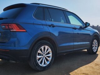 2020 Volkswagen Tiguan II, синий, 2499999 рублей, вид 1