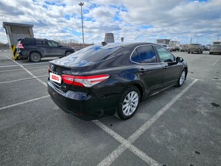 2018 Toyota Camry VII (XV50) Рестайлинг 2, чёрный, 1500000 рублей, вид 3
