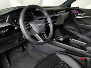 2021 Audi e-tron 55 I, чёрный, 6450000 рублей, вид 5