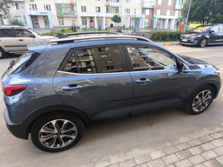 2020 Kia Stonic I, синий, 1680000 рублей, вид 2