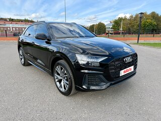 2019 Audi Q8 55 TFSI I (4M), чёрный, 5500000 рублей, вид 1
