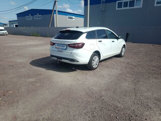 2024 Lada (ВАЗ) Vesta SW I Рестайлинг (NG), белый, 1400000 рублей, вид 3