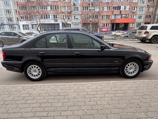 1997 BMW 5 серии 520i IV (E39), чёрный, 2498000 рублей, вид 4