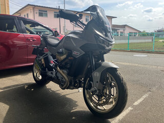 2023 Moto Guzzi V100 Mandello S, серый, 1100000 рублей, вид 4