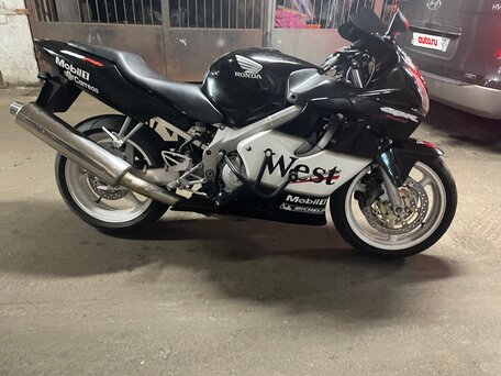 2001 Honda CBR 600F, чёрный, 375000 рублей, вид 2