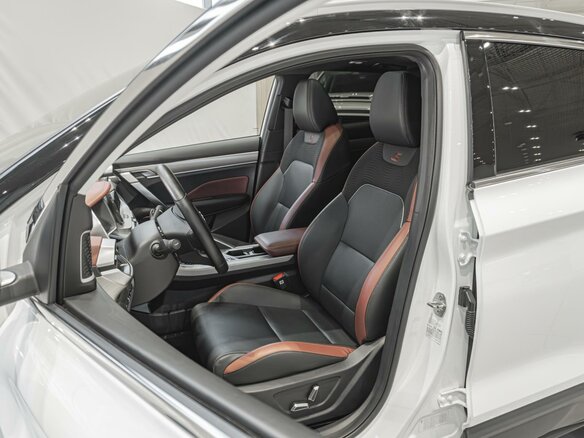 2023 Geely Coolray I, белый, 1930000 рублей - вид 15