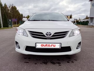 2012 Toyota Corolla X (E140, E150) Рестайлинг, белый, 820000 рублей, вид 1