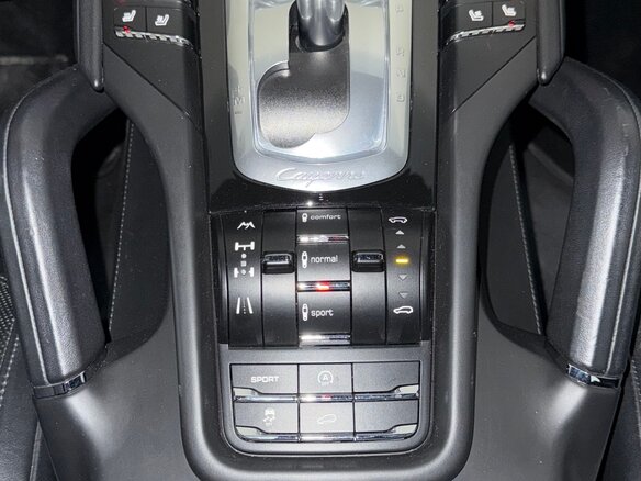 2010 Porsche Cayenne S II (958), белый, 3300000 рублей - вид 12