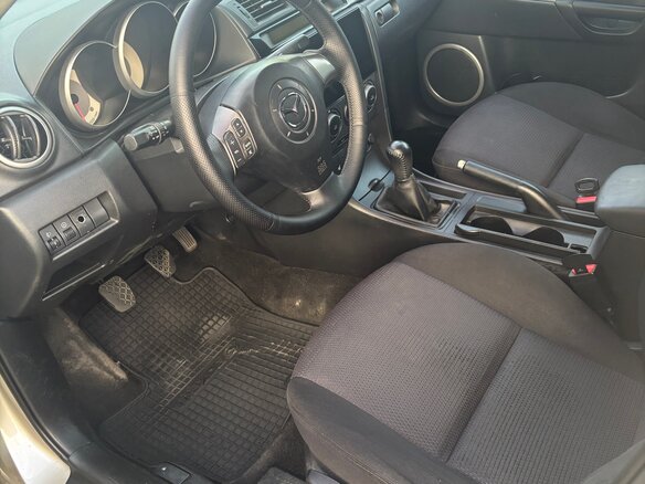 2007 Mazda 3 I (BK) Рестайлинг, серый, 530000 рублей - вид 4