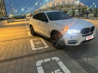 2018 BMW X6 35i II (F16), белый, 2500000 рублей, вид 4