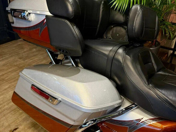 2014 Harley-Davidson CVO Limited, красный, 1890000 рублей - вид 9