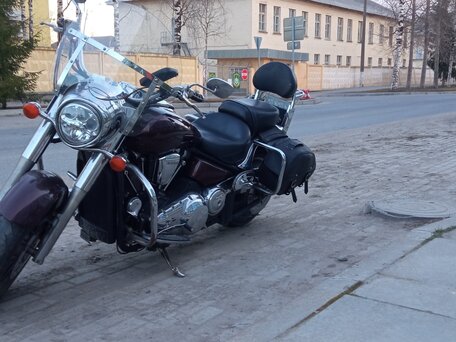 2004 Kawasaki VN2000 Vulcan, красный, 750000 рублей, вид 1