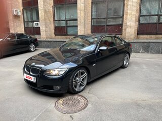 2009 BMW 3 серии 325xi V (E90/E91/E92/E93), чёрный, 1700000 рублей, вид 1