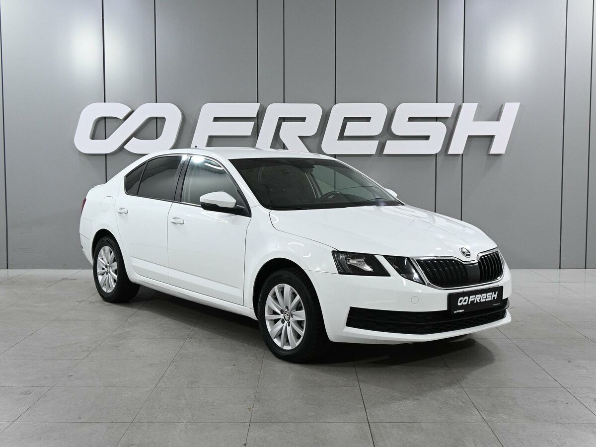 Открыть фотографии: Skoda Octavia III (A7) Рестайлинг