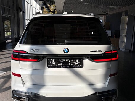 2024 BMW X7 40i I (G07) Рестайлинг, белый, 14490000 рублей, вид 5