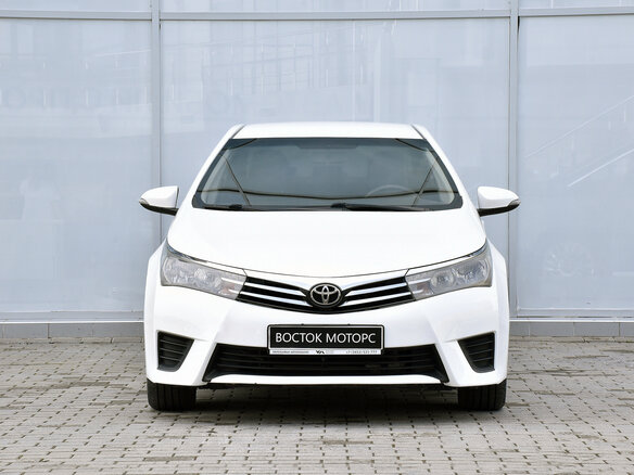 2013 Toyota Corolla XI (E160, E170, E180), белый, 1150000 рублей - вид 3