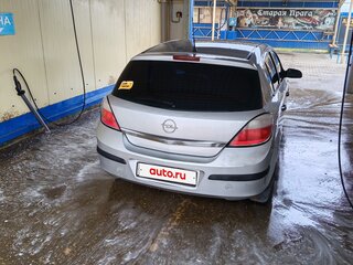 2004 Opel Astra H, серебристый, 300000 рублей, вид 2