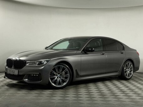 BMW 7 серии VI (G11/G12)
