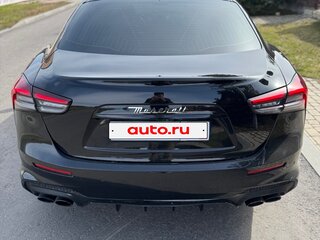 2016 Maserati Ghibli S Q4 III, чёрный, 2900000 рублей, вид 3