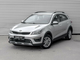 2019 Kia Rio X-Line IV, серебристый, 1500000 рублей, вид 1