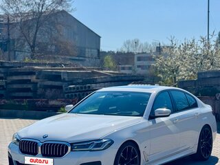 2020 BMW 5 серии 520i VII (G30/G31/G38) Рестайлинг, белый, 4750000 рублей, вид 1