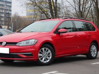 2019 Volkswagen Golf SportWagen VII Рестайлинг, красный, 1400000 рублей, вид 2