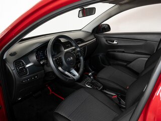 2019 Kia Rio IV, красный, 1665000 рублей, вид 5