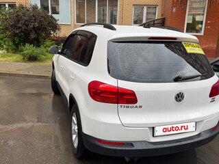 2013 Volkswagen Tiguan I Рестайлинг, белый, 1550000 рублей, вид 4