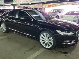 2023 Volvo S90 II Рестайлинг, чёрный, 5150777 рублей, вид 1