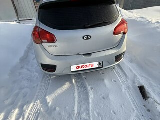 2015 Kia Ceed II Рестайлинг, серебристый, 1000000 рублей, вид 5
