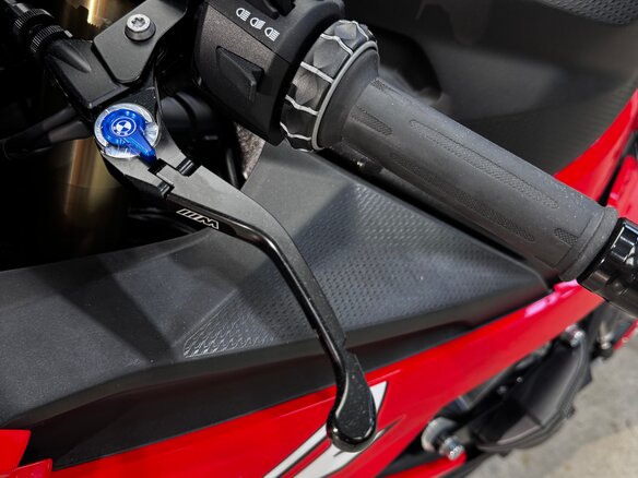 2019 BMW S 1000 RR, красный, 2025000 рублей - вид 16