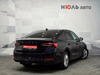 2020 Skoda Octavia IV (A8), чёрный, 2270000 рублей, вид 4