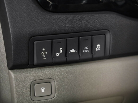 2018 Kia Carnival III, белый, 2806000 рублей - вид 21