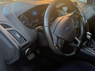2015 Ford Focus III Рестайлинг, белый, 900000 рублей, вид 5