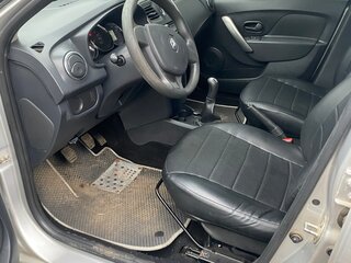 2016 Renault Logan II, серый, 550000 рублей, вид 4