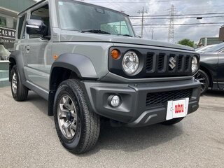 2023 Suzuki Jimny Sierra IV, серебристый, 2200000 рублей, вид 2