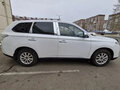 2013 Mitsubishi Outlander III, белый, 1100000 рублей - вид 1